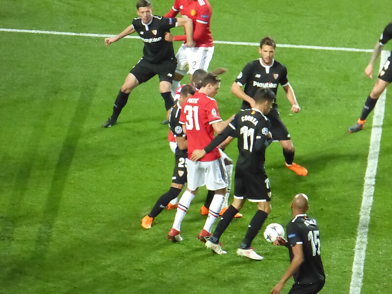 File:Manchester United v Sevilla FC, 13 March 2018 (16).jpg