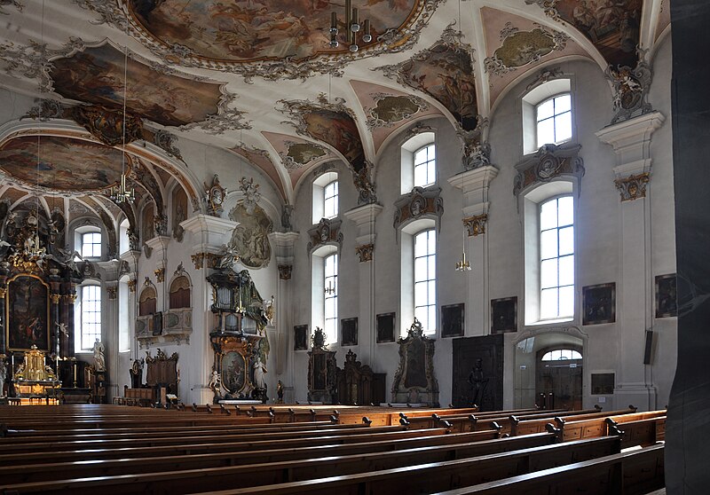 File:Messkirch Pfarrkirche Blick zur rechten Wand.jpg