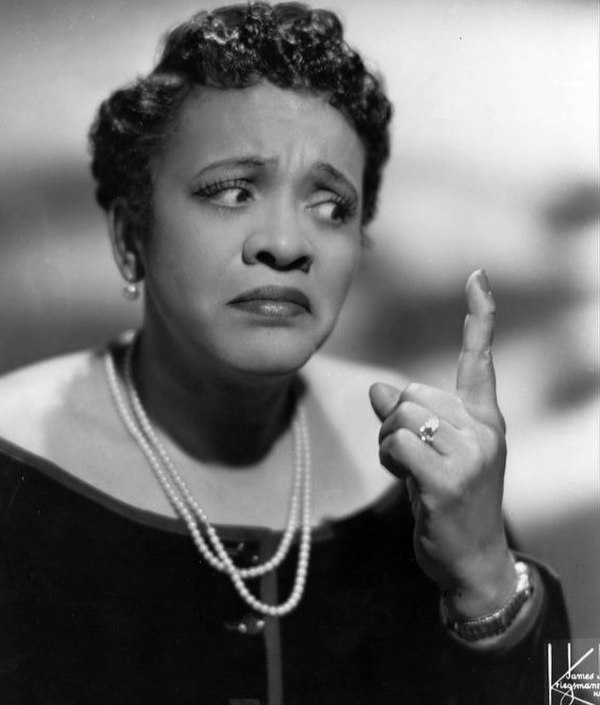 Moms Mabley in 1944