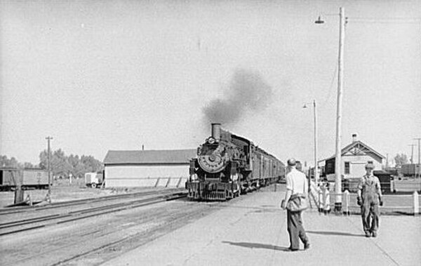 Montrose Station in 1940