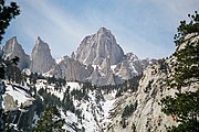 18. Mount Whitney je najvišji vrh sosednjih Združenih držav Amerike