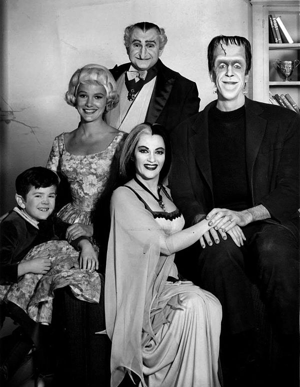 Al Lewis as Grandpa (back) with the cast of The Munsters, 1964