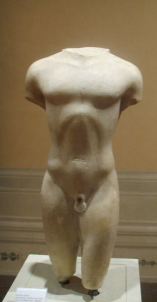 File:Museo archeologico di Firenze, Apollino Milani 520-510 a.c..JPG