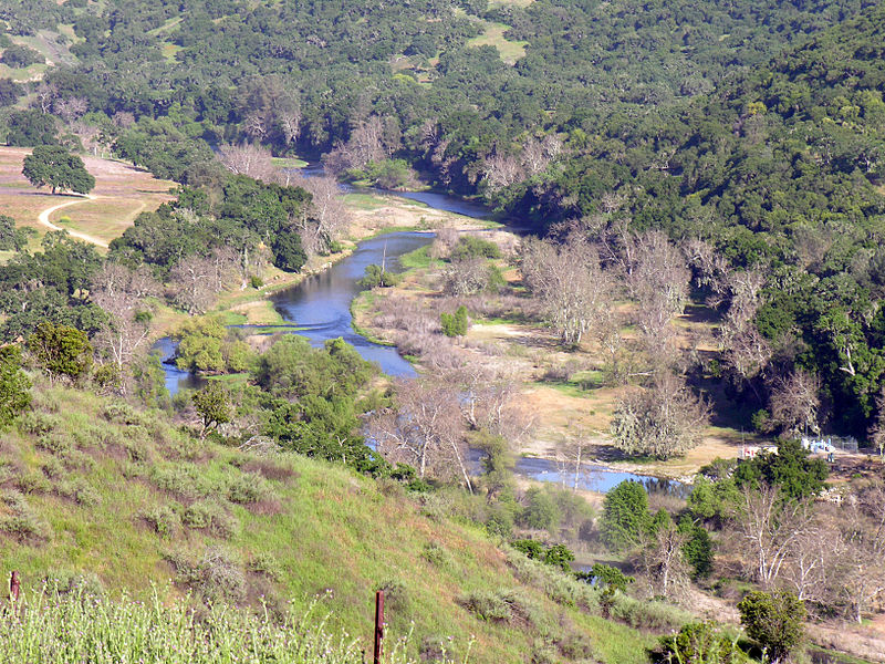 File:Nacimiento River 1.jpg