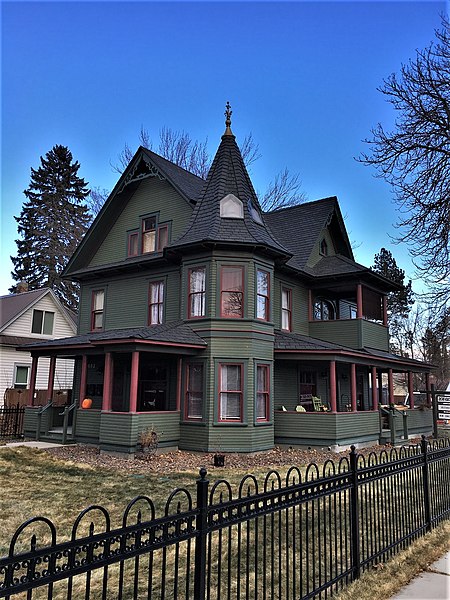 File:Nesbitt House2 NRHP 82002508 Bonner County, ID.jpg