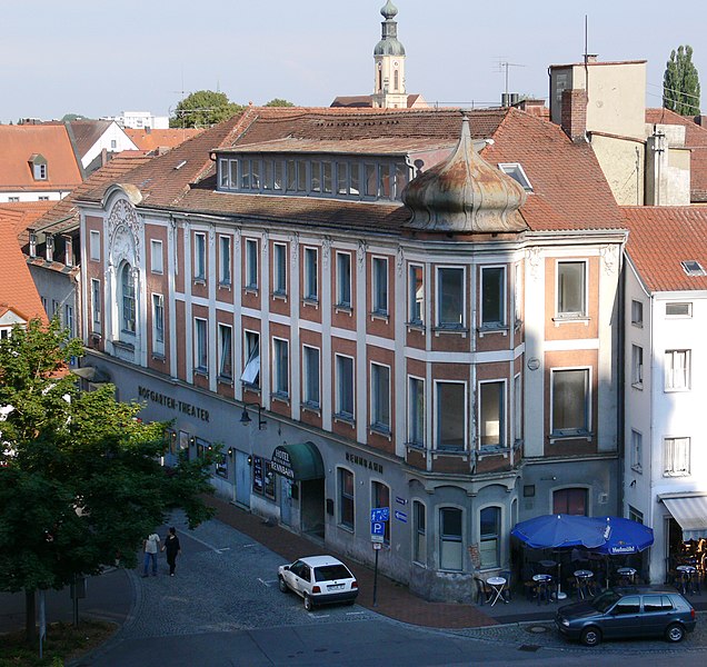 File:Neuburg Hofgartentheater.jpg