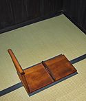 Kloset jongkok asal zaman Meiji di rumah orang Jepang kalangan atas dekat Nakatsugawa