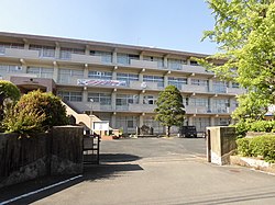 Omuta Tamagawa Elementary School.JPG