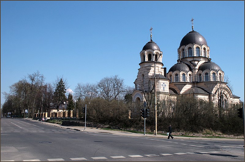 File:Our Lady of the Sign Church in Žverynas - panoramio.jpg