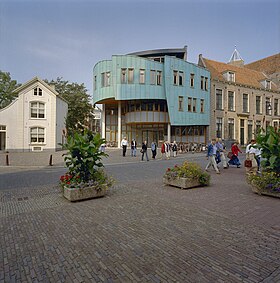 Overzicht van het nieuwe stadhuis - Zutphen - 20346776 - RCE.jpg
