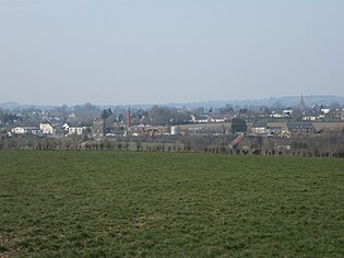 Panorama sur Brécey depuis le chateau de Vassy (3).JPG