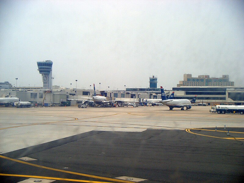 File:Philadelphia International Airport terminal from arriving airplane.jpg