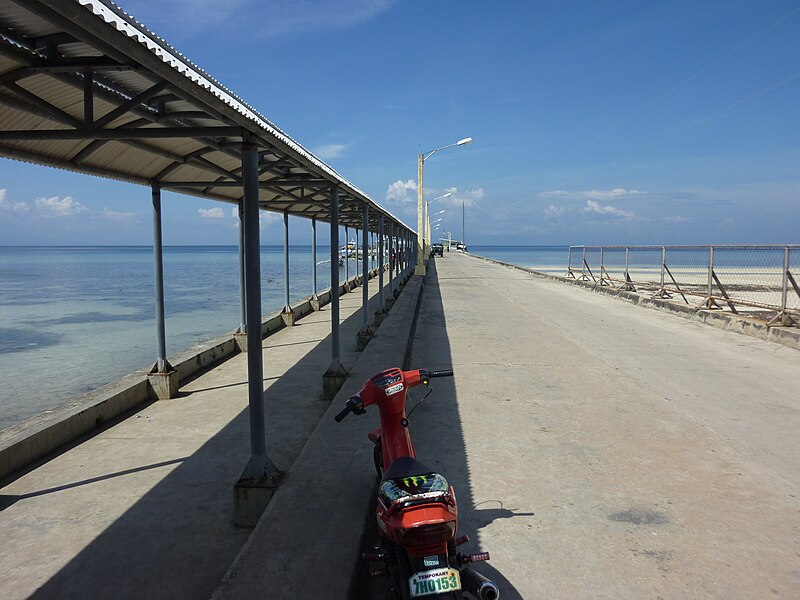 File:Pier in Siquijor City, Philippines.JPG