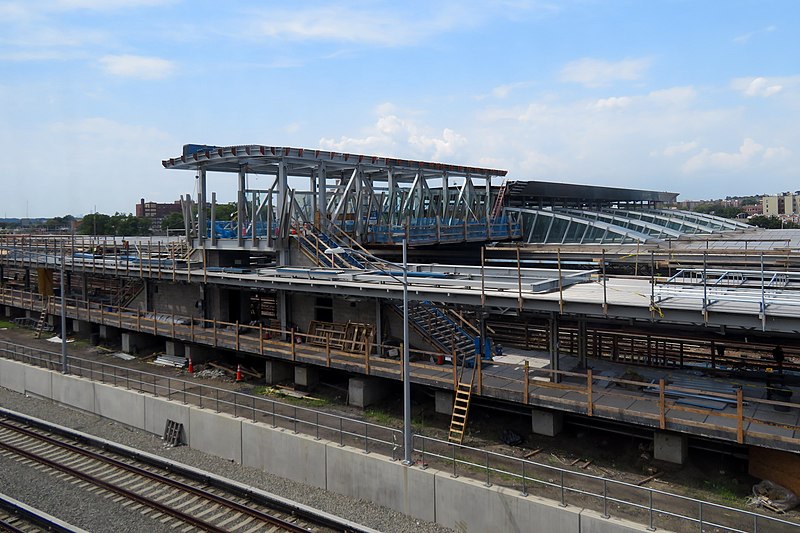 File:Platform F construction from AirTrain, August 2019.JPG