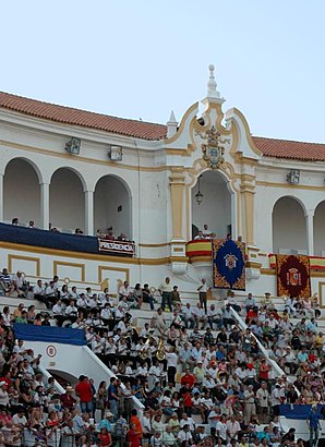 Cómo llegar a Plaza De Toros De Melilla en transporte público - Sobre el lugar