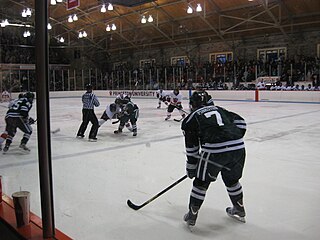 <span class="mw-page-title-main">Hobey Baker Memorial Rink</span> Hockey arena in New Jersey, U.S.