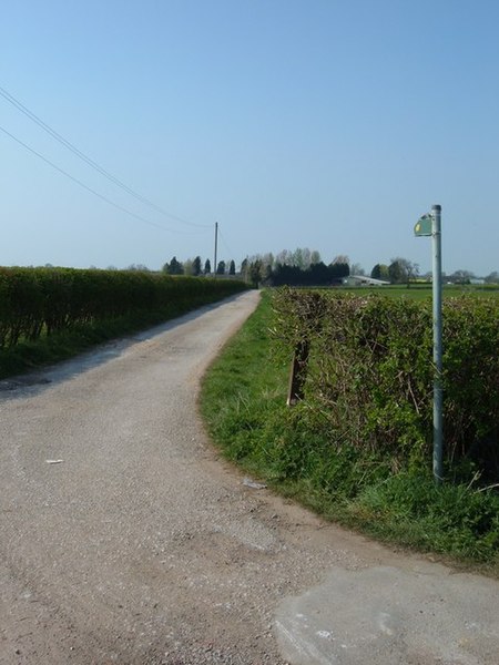 File:Public Footpath on Farm Entrance - geograph.org.uk - 401835.jpg