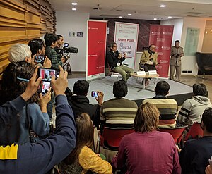 Ravish Kumar delivering a lecture in New Delhi