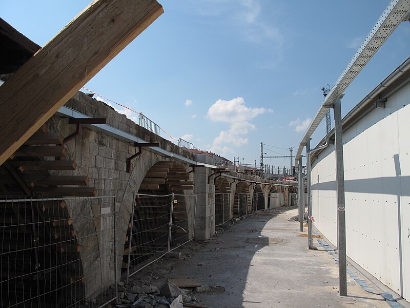 File:Rekonstrukce Negrelliho viaduktu 2018 (056).jpg
