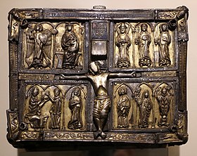 Reliquiario di dohnach airigd ('chiesa d'argento') tradiz. donato da s. patrizio a s. macartan, viii secolo, poi 1350 ca., da clones, co. monaghan 01.jpg
