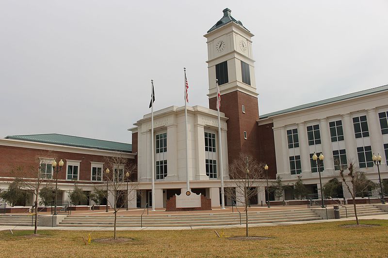 File:Robert M. Foster Justice Center tower and flagpoles, Yulee.jpg