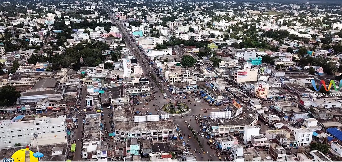 File:Robertson Square.jpg