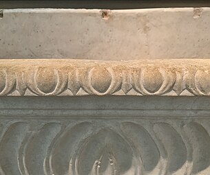 Roman egg-and-dart on a sarcophagus with lions, 3rd century AD, marble, Neues Museum, Berlin