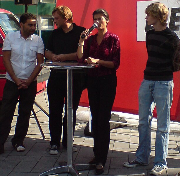 Datei:Sahra wagenknecht 20090829 duesseldorf bilk.jpg