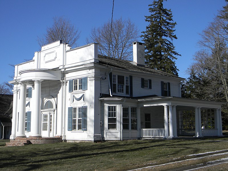 File:Silver Lake Bank.JPG