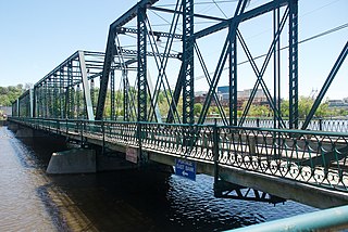 <span class="mw-page-title-main">Sixth Street Bridge (Grand Rapids, Michigan)</span> Truss bridge in Grand Rapids, Michigan