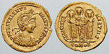 Solidus of Valentinian III celebrating an imperial marriage[注釈 7]