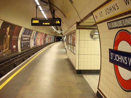 SouthboundPlatform StJohnsWood