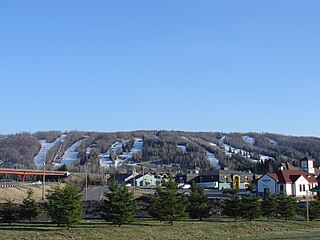 <span class="mw-page-title-main">Mont Saint-Sauveur</span> Ski mountain and resort in Quebec