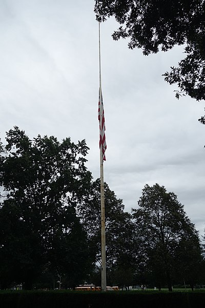 File:St. Paul's Complex LI td (2021-08-28) 073 - St. Paul's School War Memorial.jpg