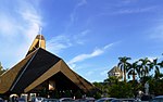 Gambar mini seharga Katedral Kuching