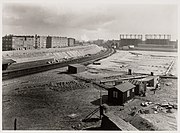 Tuinwijk in 1937 met op de achtergrond de gashouders van Oostergasfabriek