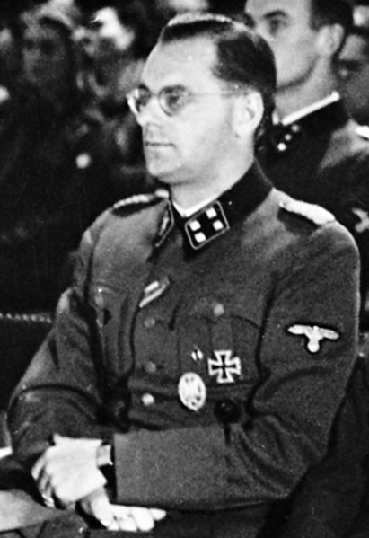 File:Sturmbannführer Bruno F. M. Boysen.png