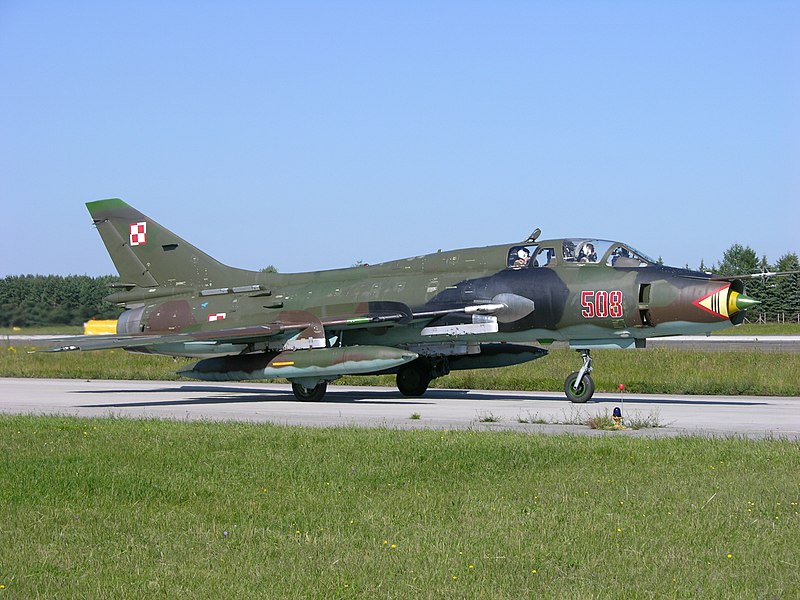 File:Su-22UM3K 8 elt Poland (2662894311).jpg