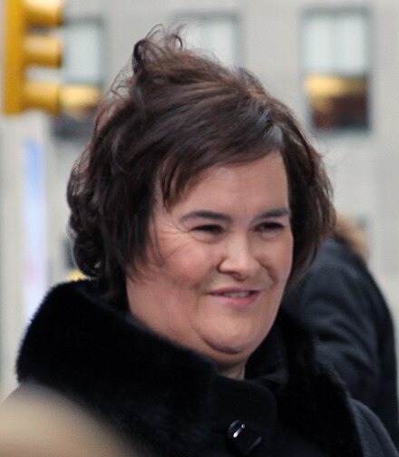 Susan Boyle had one of the two longest runs at number one in 2009, as well as reaching number one on the end of year albums chart with I Dreamed a Dream. Susan Boyle Nov 2009.jpg