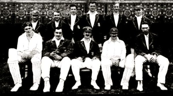 The MCC team that toured Australian in 1922–23: Chapman is sitting on the front row on the extreme left.