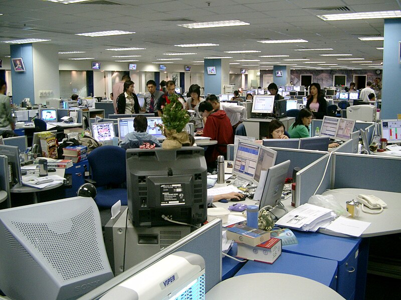 File:TVB Newsroom 20020724.jpg