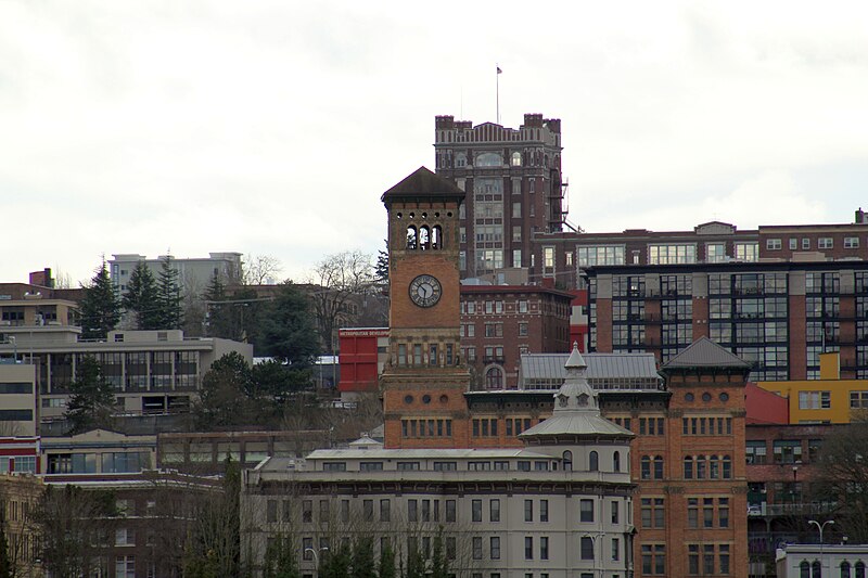 File:Tacoma Skyline 25.Feb 2017 19.jpg