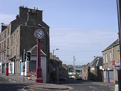 How to get to Hilltown, Dundee with public transport- About the place