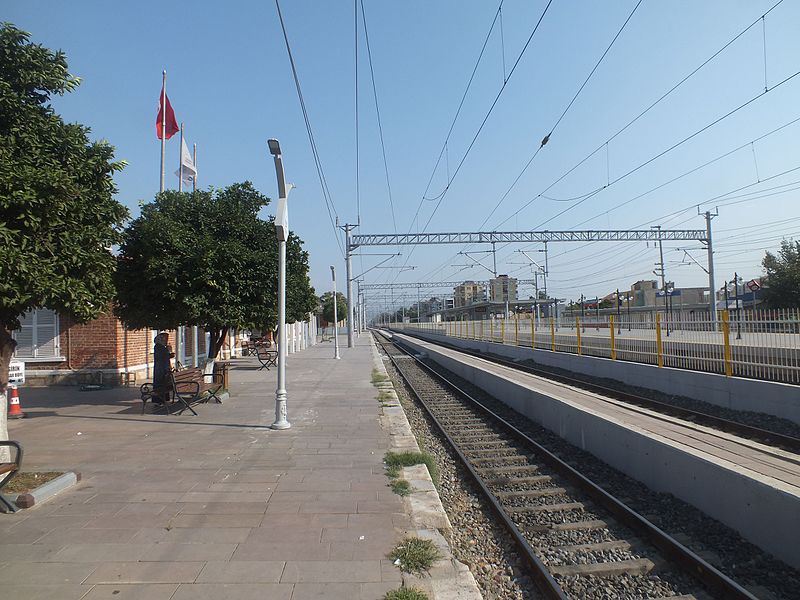 File:Torbali station.jpg
