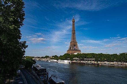 France longest. Иль-де-Франс Франция. Иль де Франс регион Франции. Париж Иль де Франс. Иль-де-Франс Франция достопримечательности.