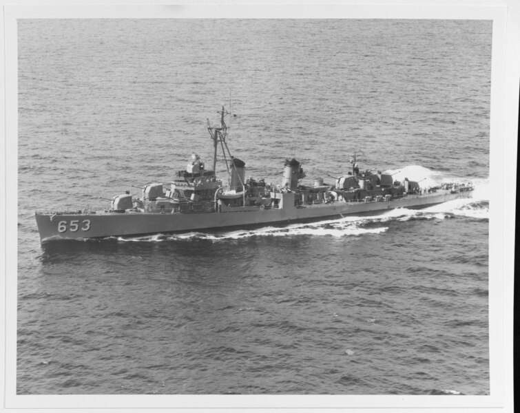 File:USS Knapp (DD-653) underway at sea on 15 May 1955 (80-G-668342) - Original.tif