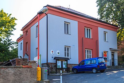 Včelákov : la mairie.