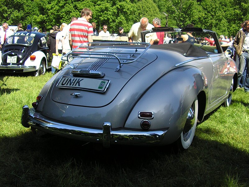 File:VW-LIM-1011-rear.jpg