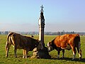 Bildstock am Feldweg 1 in Unterdarching, Gemeinde Valley, Landkreis Miesbach, Regierungsbezirk Oberbayern, Bayern. Als Baudenkmal unter Aktennummer D-1-82-133-53 in der Bayerischen Denkmalliste aufgeführt. Laut Denkmalliste mit dem Jahr 1820 bezeichnet.