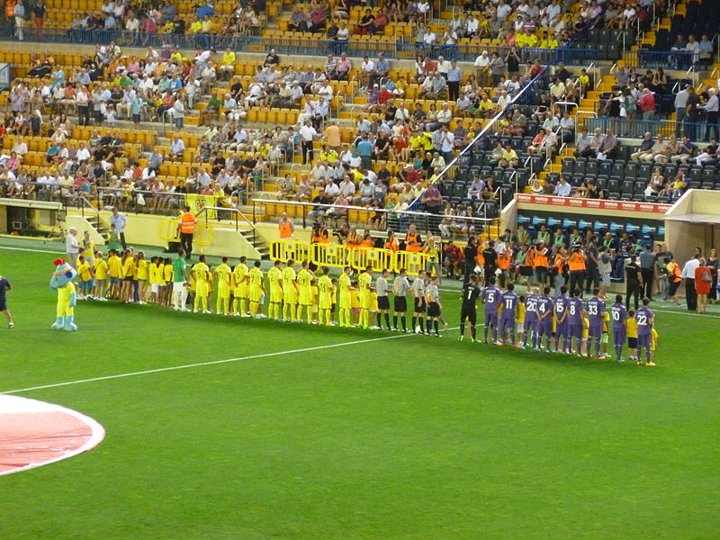 File:Villarreal - Fiorentina summer 2013.JPG